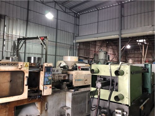 揭陽市萬誠注塑機(jī)械設(shè)備廠